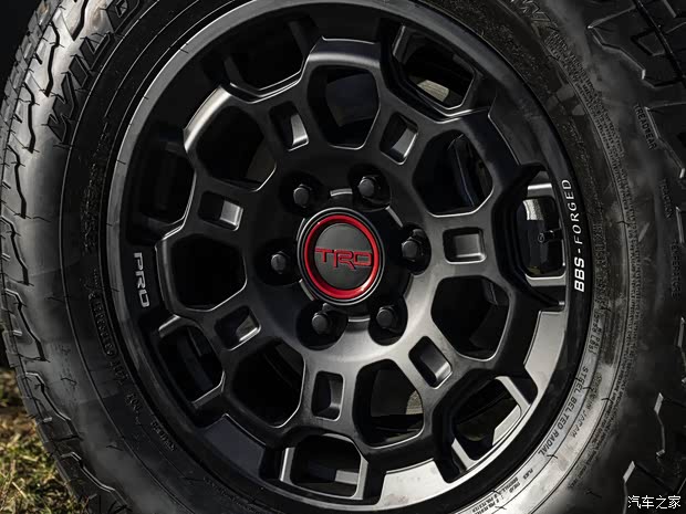 丰田(进口) 红杉 2023款 TRD Pro