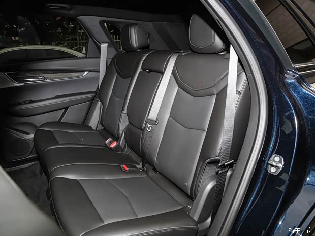 上汽通用凱迪拉克 凱迪拉克XT5 2023款 2.0T 四驅(qū)尊貴型（至臻版）