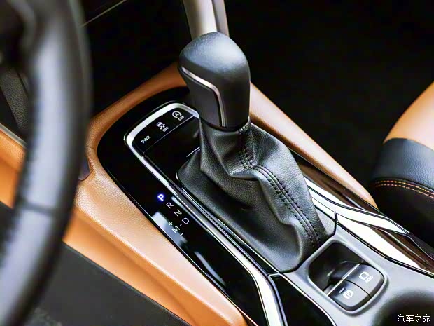 一汽豐田 卡羅拉銳放 2022款 頂配版