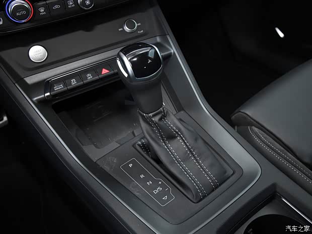 一汽-大众奥迪 奥迪Q3 2020款 Sportback 45 TFSI quattro 豪华型