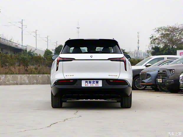 恒驰汽车 恒驰5 2022款 超豪华版 恒驰汽车 恒驰5 2022款 超豪华版