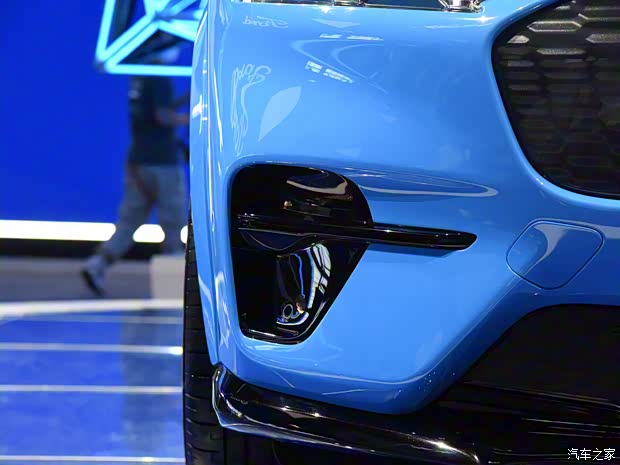 福特(进口) Mustang Mach-E 2020款 基本型 福特(进口) Mustang Mach-E 2020款 基本型