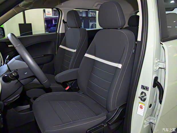 長(zhǎng)城汽車 歐拉白貓 2022款 升級(jí)版 305km 豪華型 磷酸鐵鋰