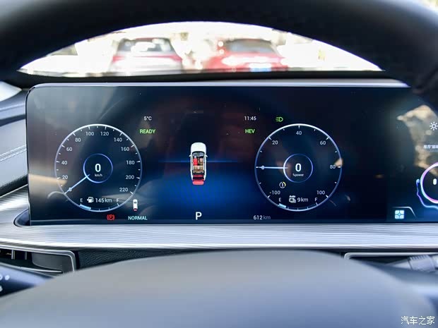 奇瑞汽車 瑞虎8 PLUS鯤鵬e+ 2022款 PHEV 1.5T風(fēng)范e+