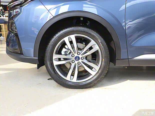 江铃福特 领睿 2022款 中配版