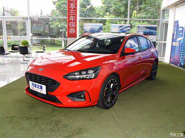 长安福特 福克斯 2020款 两厢 EcoBoost 180 自动ST Line 长安福特 福克斯 2020款 两厢 EcoBoost 180 自动ST Line