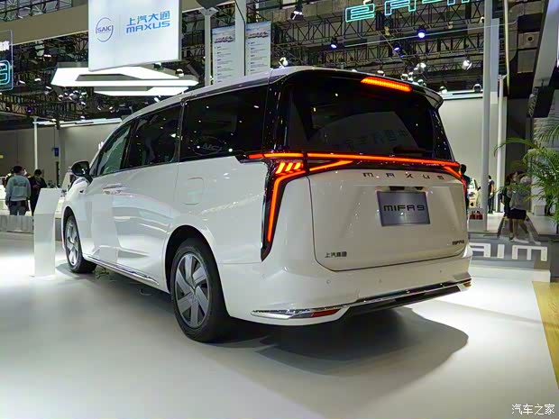 上汽大通 上汽大通MAXUS MIFA 9 2022款 浩瀚森林 上汽大通 上汽大通MAXUS MIFA 9 2022款 浩瀚森林