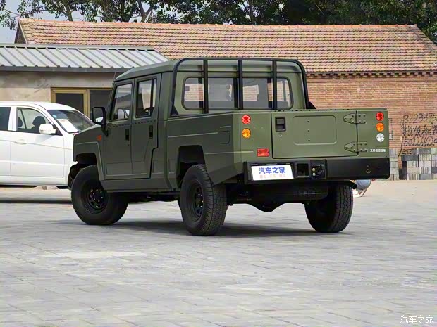 北京汽車制造廠 勇士皮卡 2019款 2.8T柴油分體雙排3350軸距BJ1034MMT51