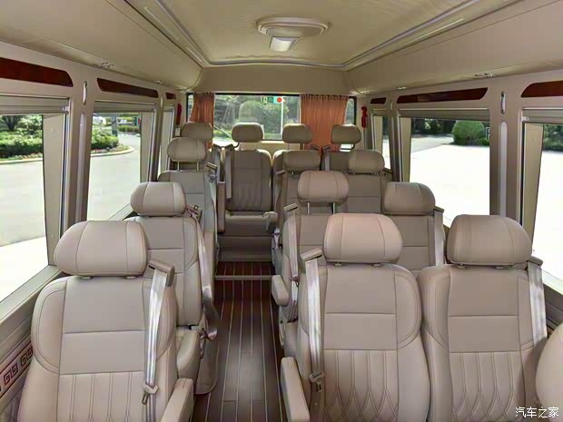 宇通客車 宇通T7 2022款 3.5T汽油定制星宇版35LGTDI