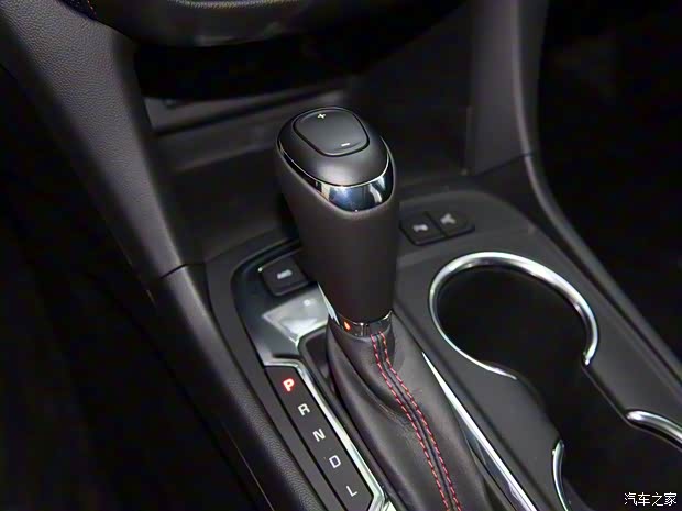 上汽通用雪佛兰 探界者 2018款 550T Redline版