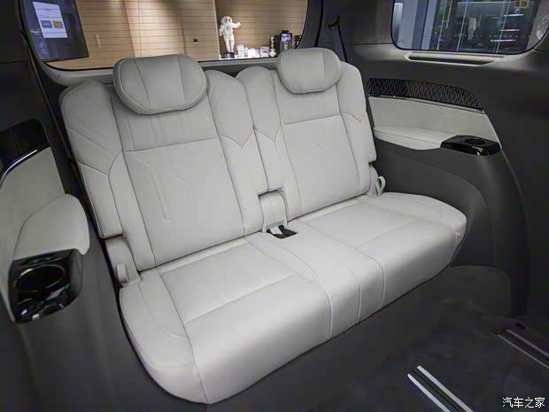 極氪 ZEEKR 009 2022款 WE版