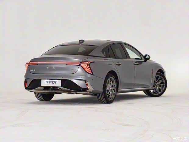 一汽红旗 红旗H6 2023款 2.0T 致臻版 一汽红旗 红旗H6 2023款 2.0T 致臻版