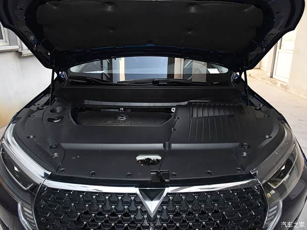 东风启辰 启辰星 2020款 260T 自动48V轻混增压 星曜版