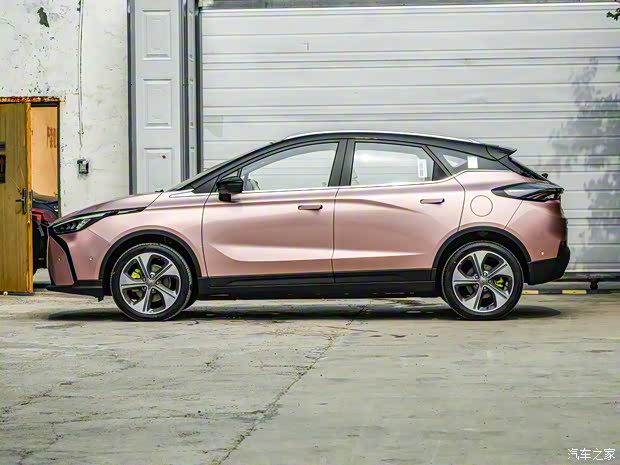 几何汽车 几何M6 2022款 580 旗舰型 几何汽车 几何M6 2022款 580 旗舰型