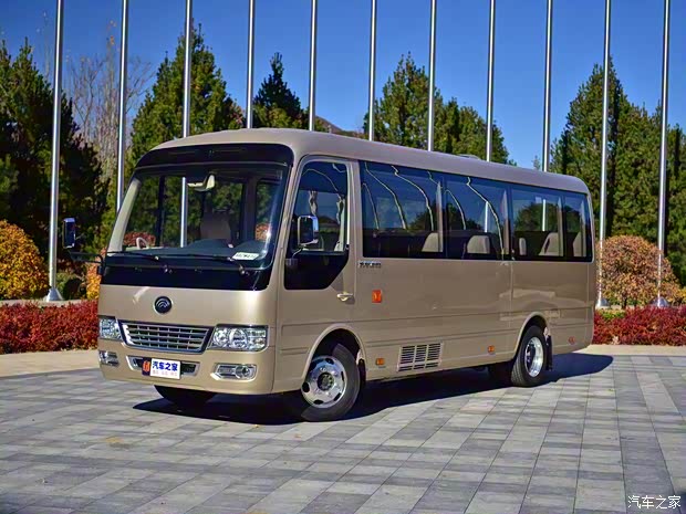 宇通客車 宇通T7 2020款 3.5T汽油自動(dòng)商務(wù)版35LGTDI