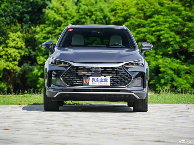 比亚迪 唐新能源 2022款 DM-p 215KM 四驱旗舰型 比亚迪 唐新能源 2022款 DM-p 215KM 四驱旗舰型