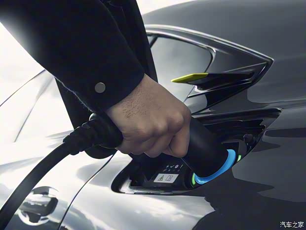 標(biāo)致(進(jìn)口) 標(biāo)致508新能源(進(jìn)口) 2019款 Sport Engineered Concept