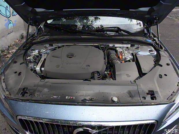 沃爾沃亞太 沃爾沃S90新能源 2019款 T8 E驅(qū)混動 智雅版 國VI