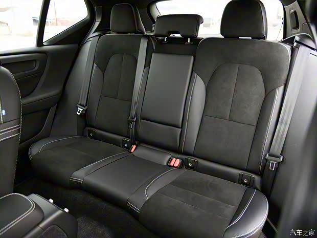 沃爾沃亞太 沃爾沃XC40新能源 2022款 P6 純電 兩驅(qū)基本型