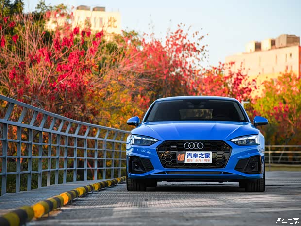 奥迪(进口) 奥迪A5 2021款 Sportback 45 TFSI quattro 臻选动感型
