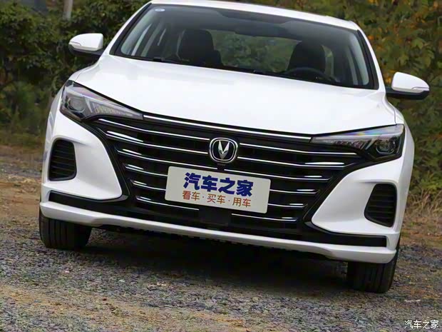 长安汽车 逸动 2020款 PLUS 百万版 1.6L GDI CVT豪华型