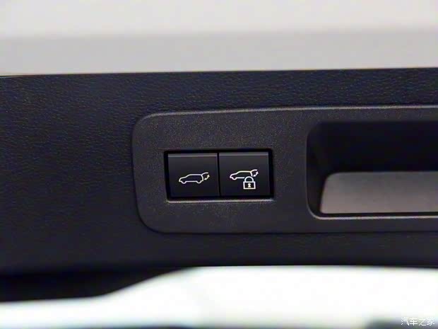 丰田(进口) 兰德酷路泽(进口) 2022款 3.5T 中东版