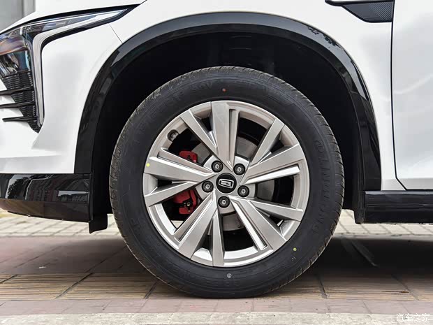 一汽奔腾 奔腾B70S 2022款 30TD 高配版