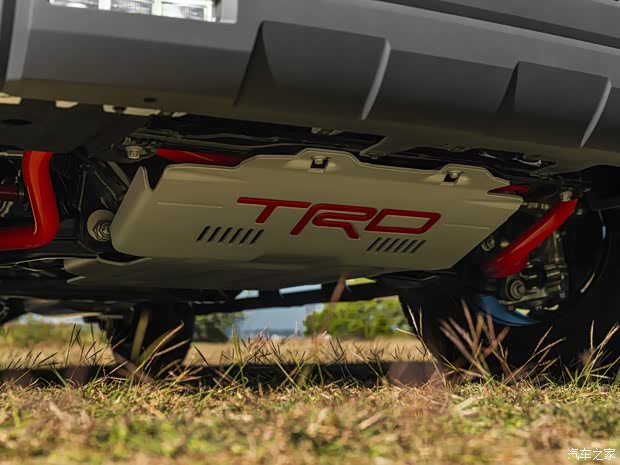 丰田(进口) 红杉 2023款 TRD Pro 丰田(进口) 红杉 2023款 TRD Pro