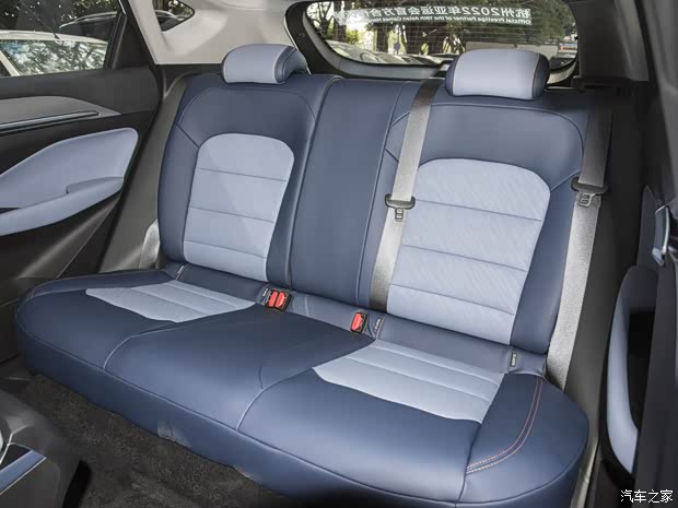 幾何汽車 幾何M6 2022款 580 豪華型