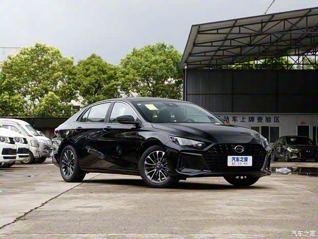 广汽乘用车 影豹 2021款 270T 影豹J11版 广汽乘用车 影豹 2021款 270T 影豹J11版