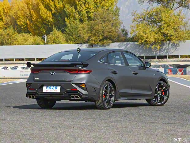 北京现代 菲斯塔 2023款 270T N Line 北京现代 菲斯塔 2023款 270T N Line