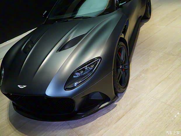 阿斯顿·马丁 阿斯顿·马丁DBS 2019款 DBS Superleggera