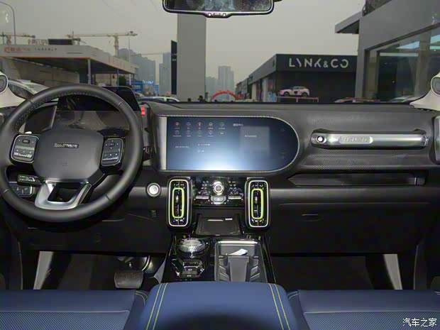 长城汽车 哈弗大狗 2021款 改款 2.0T DCT四驱哮天犬版 长城汽车 哈弗大狗 2021款 改款 2.0T DCT四驱哮天犬版