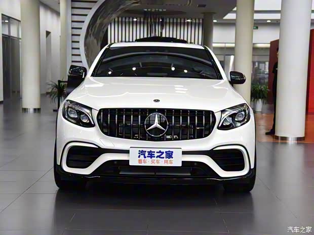 梅赛德斯-AMG 奔驰GLC AMG 2018款 AMG GLC 63 4MATIC+ 轿跑SUV 梅赛德斯-AMG 奔驰GLC AMG 2018款 AMG GLC 63 4MATIC+ 轿跑SUV
