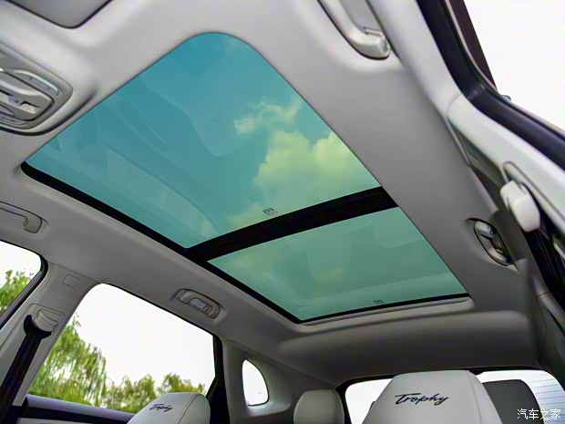 上汽集团 MG领航 2021款 2.0T 基本型 上汽集团 MG领航 2021款 2.0T 基本型