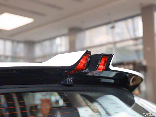 长安汽车 长安UNI-K新能源 2022款 蓝鲸iDD 卓越型