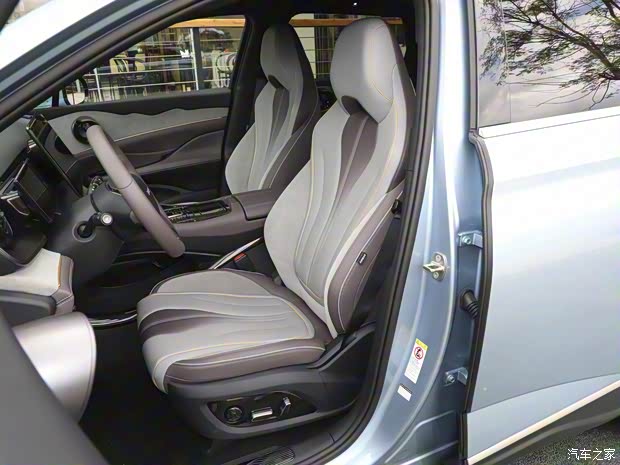 比亞迪 護衛(wèi)艦07 2023款 DM-i 高配版