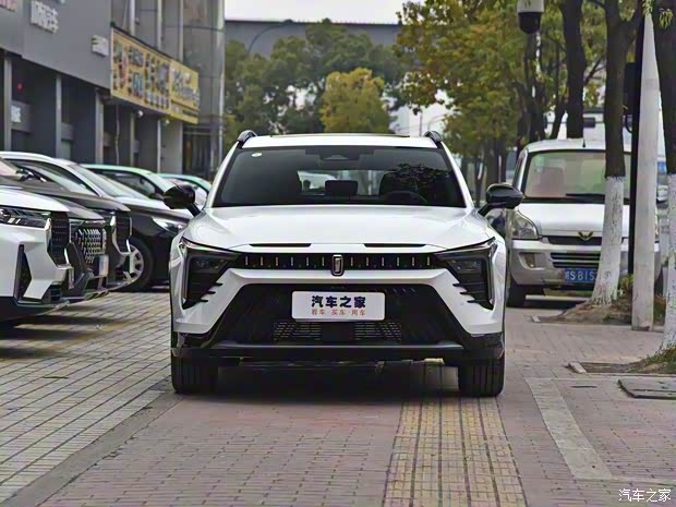 一汽奔腾 奔腾B70S 2022款 30TD 高配版