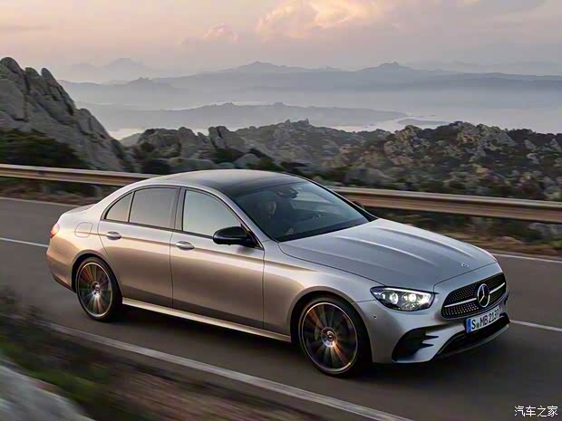 奔馳(進(jìn)口) 奔馳E級(jí)(進(jìn)口) 2021款 基本型