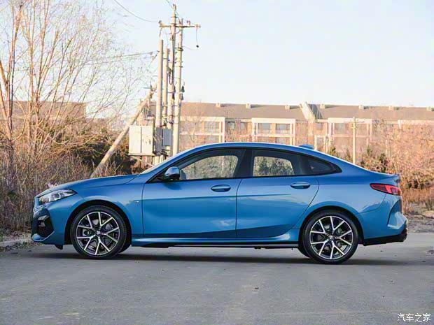 宝马(进口) 宝马2系 2021款 225i 四门轿跑车 M运动曜夜套装Pro 宝马(进口) 宝马2系 2021款 225i 四门轿跑车 M运动曜夜套装Pro