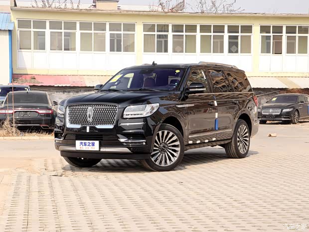 林肯(进口) 领航员 2020款 3.5T 尊耀版 林肯(进口) 领航员 2020款 3.5T 尊耀版
