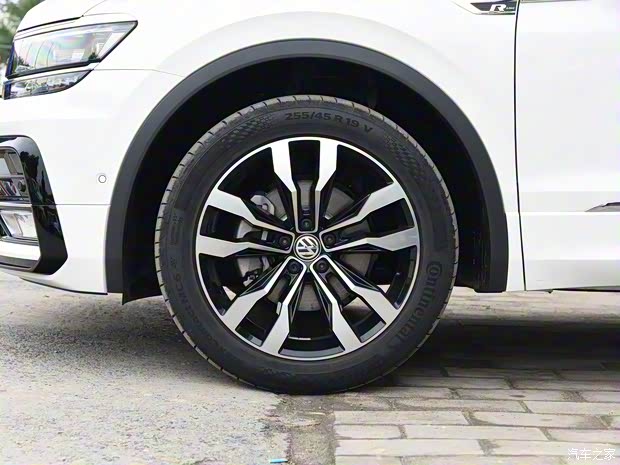 上汽大众 途观L 2019款 380TSI 自动四驱R-Line旗舰版7座 国VI