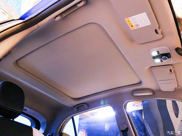 領(lǐng)途汽車 領(lǐng)途K-ONE 2018款 400 豪華型 領(lǐng)途汽車 領(lǐng)途K-ONE 2018款 400 豪華型