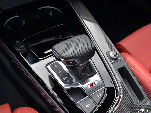 奥迪(进口) 奥迪S4 2020款 S4 3.0TFSI