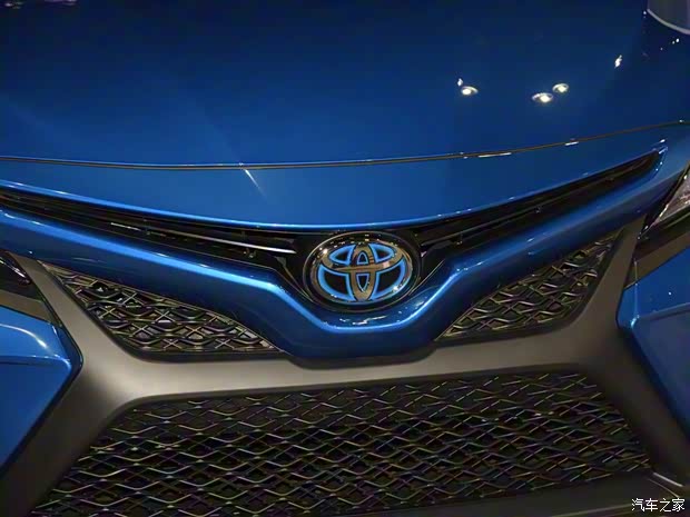 豐田(進(jìn)口) 凱美瑞(海外) 2020款 Hybrid SE 美國(guó)版