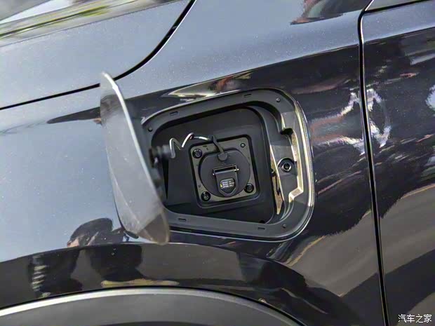 奇瑞汽车 瑞虎8 PLUS新能源 2021款 PHEV 奇瑞汽车 瑞虎8 PLUS新能源 2021款 PHEV