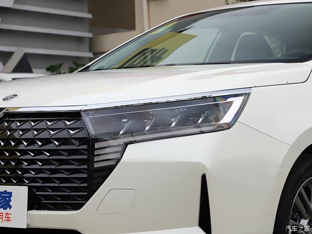 东风日产 启辰D60 2021款 PLUS 1.6L CVT智领版