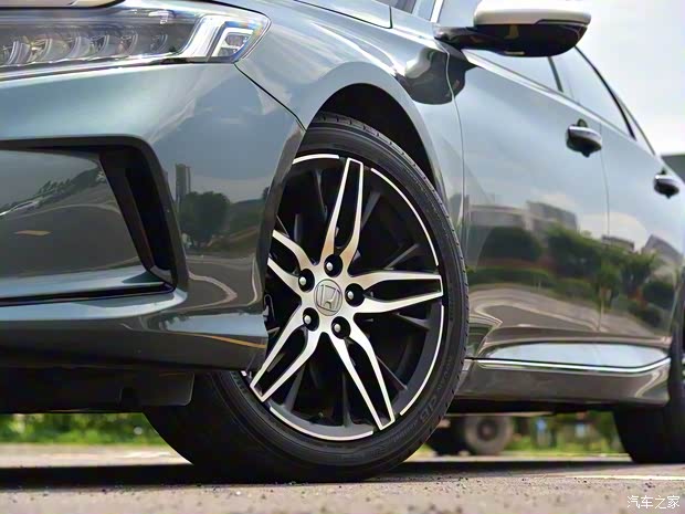 東風(fēng)本田 英仕派 2022款 銳·混動 2.0L 凈越版