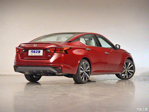 東風(fēng)日產(chǎn) 天籟 2019款 2.0T XV AD1 智尊領(lǐng)航版