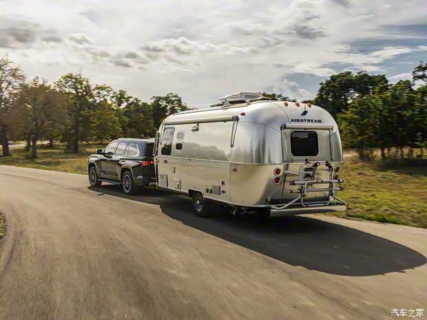 丰田(进口) 红杉 2023款 Limited